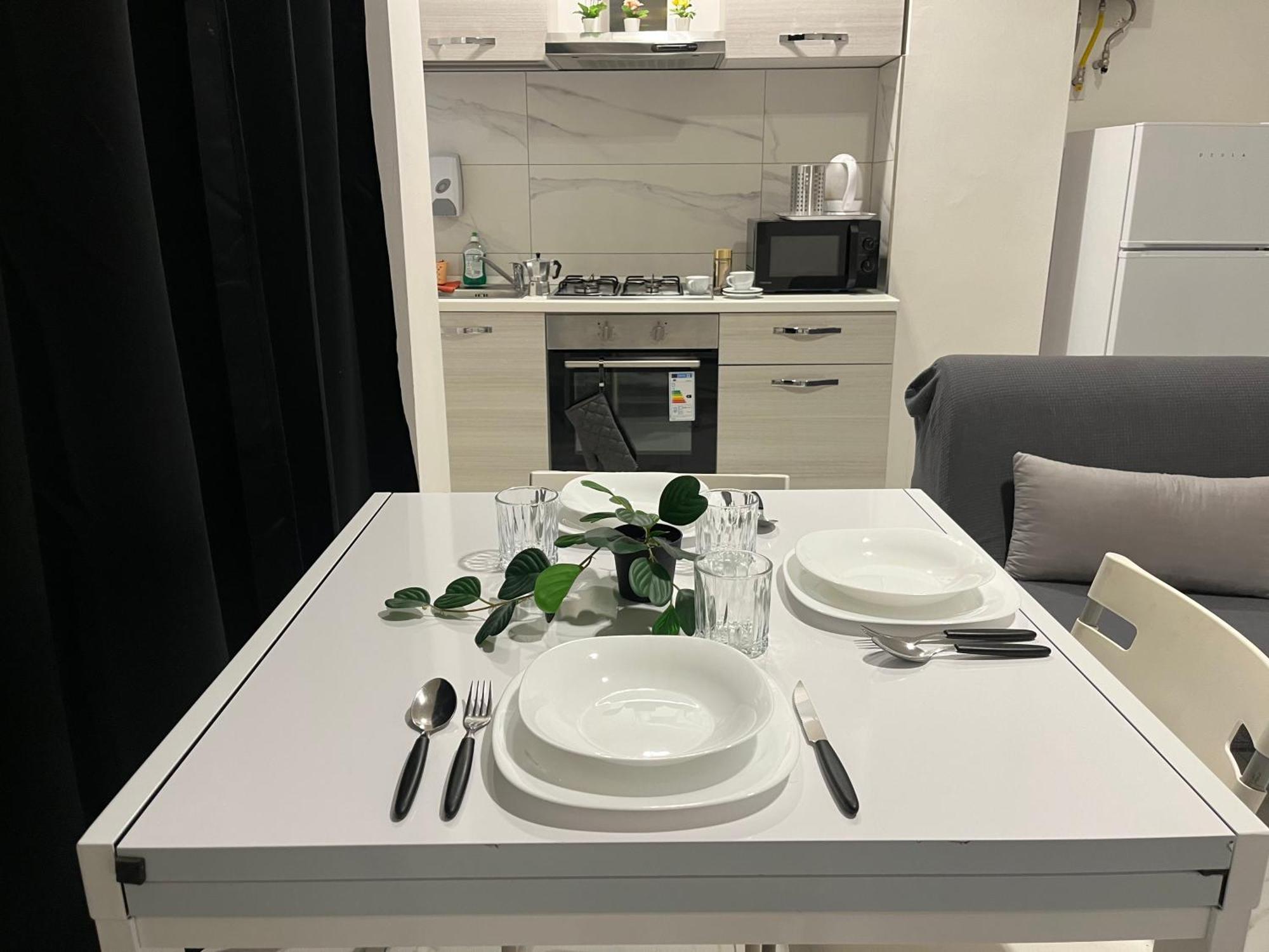 Jcube Apartments Bocconi Milano Kültér fotó